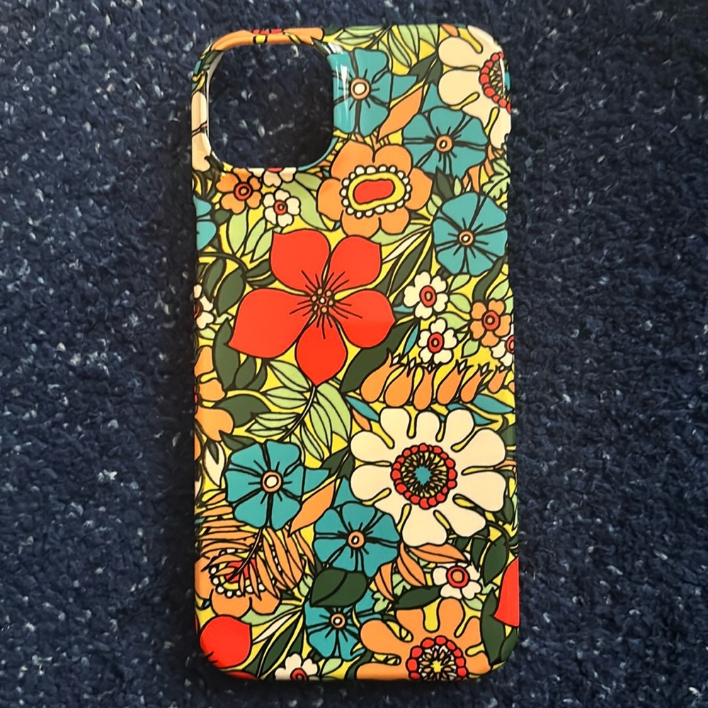 Floral iPhone 15 plus case (slim)